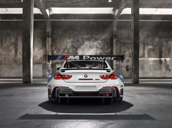 Cutting a powerful figure - BMW Car Club GB